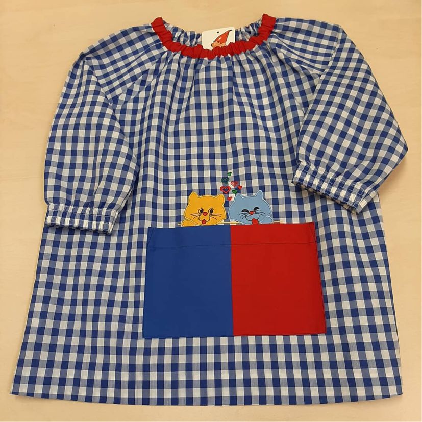 babi azul con estampado